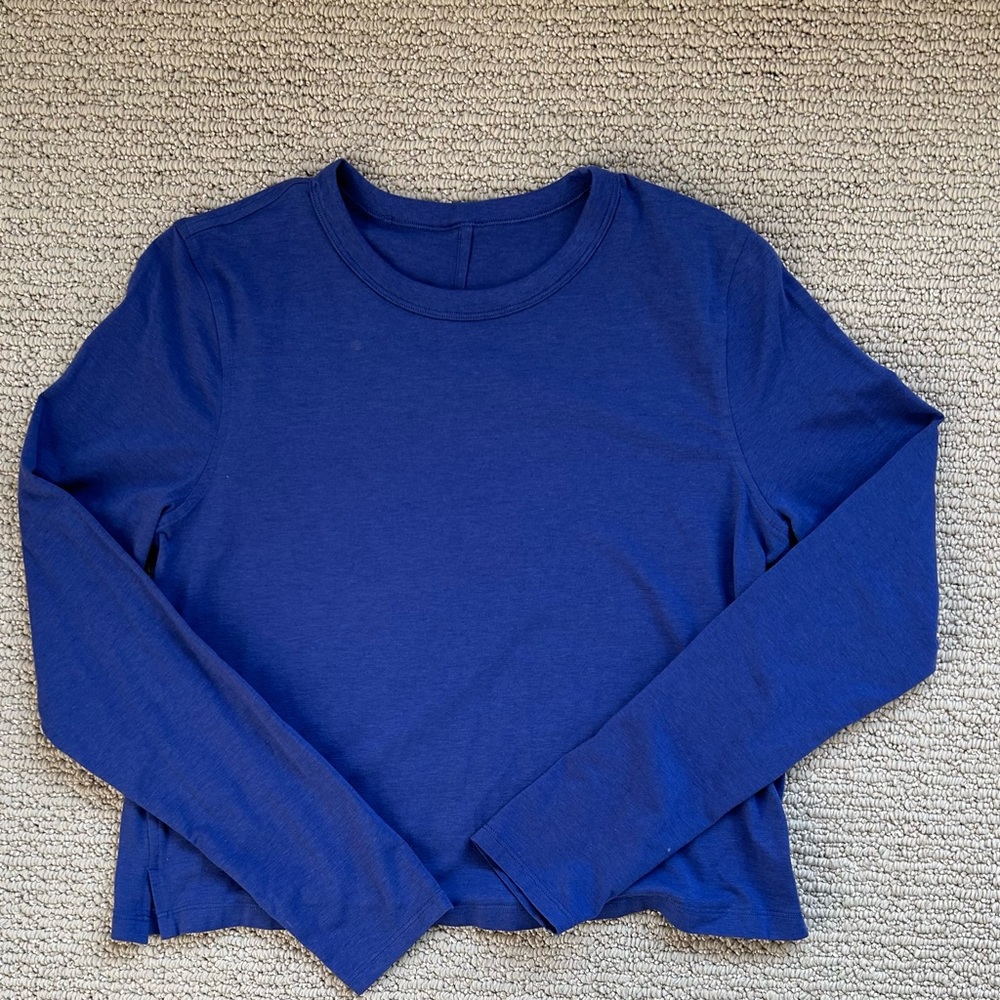 Lululemon Classic Fit Cotton Blend Long-Sleeve Tee